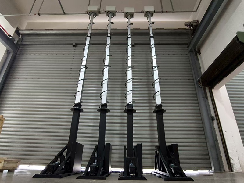 Electric Telescopic Mast – Precision and Efficiency